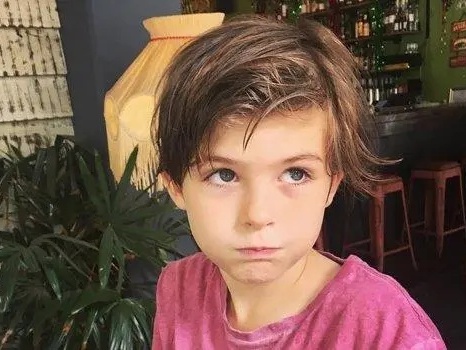 含有"一"字的男孩名字推荐：达一，一反，一金，米一，凡一，一罗